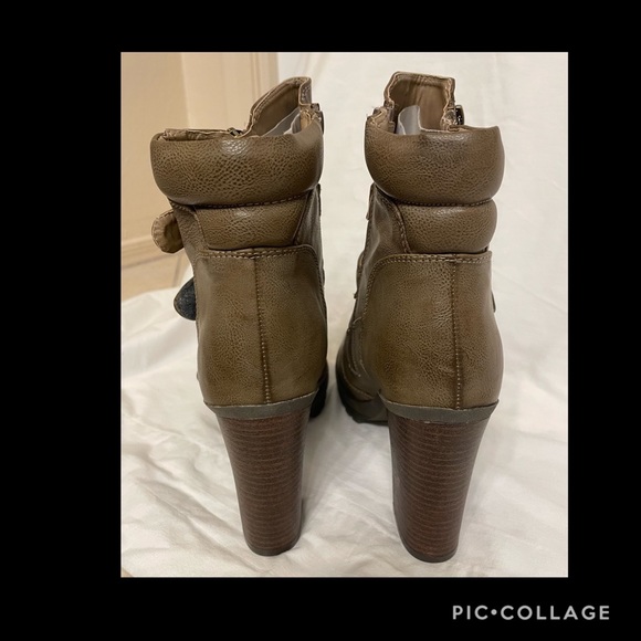 Guess GGadget Moto Platform Bootie, 11, Taupe, New Never Worn. Edgy, Classy Boot - Picture 6 of 14